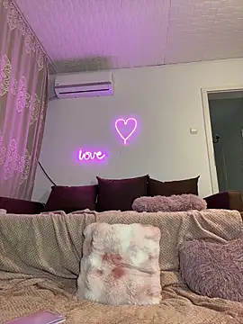 Sabrinedivinee webcam