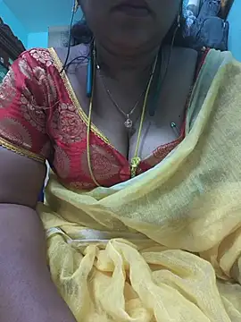 Tamil-kaviya98 webcam