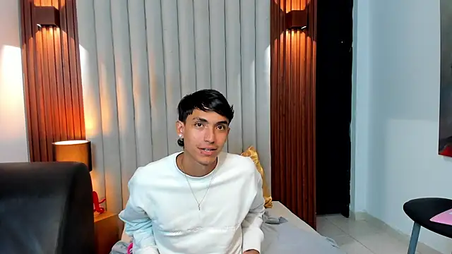 myke_tucker webcam