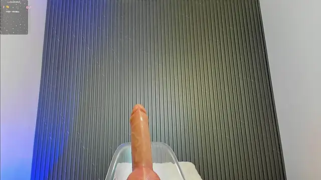 karola_cute_ webcam