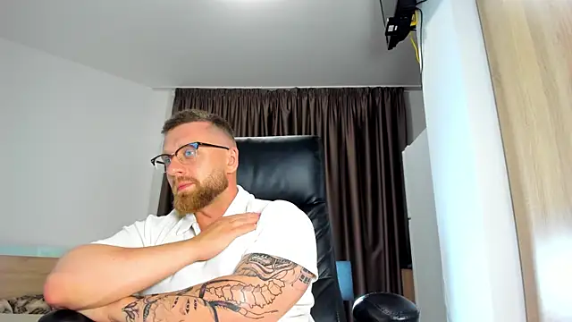 Findom_guy webcam