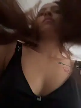 KamiYOscar webcam