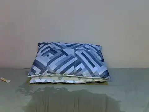 Lil_cupcake webcam