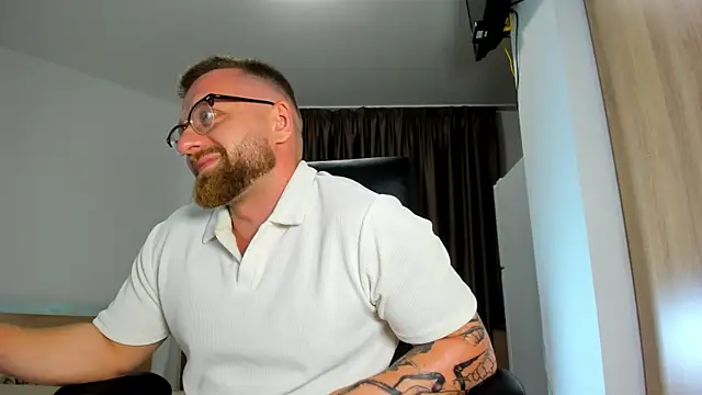 Findom_guy webcam
