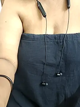 porn chat room Reshma-09