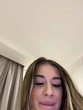 isabellaetthan - IsabellaEtthan's free webcam - UK Sex Cams