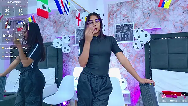 Raven_Gloomy webcam