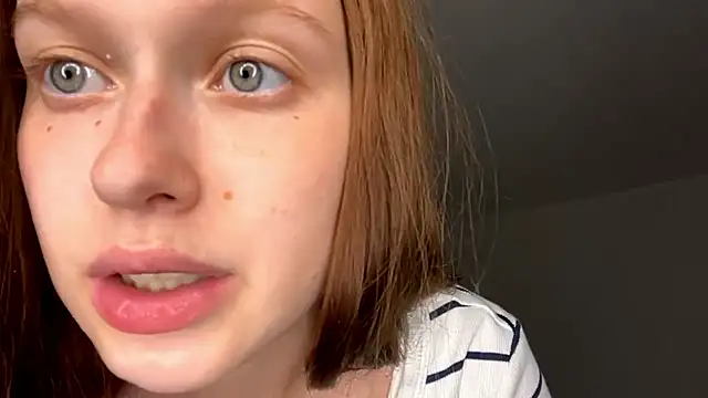 Eva_Shining_Star webcam