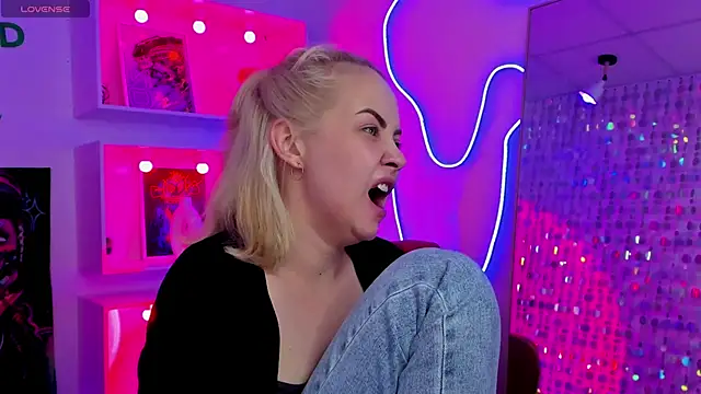 StephanieSweety webcam