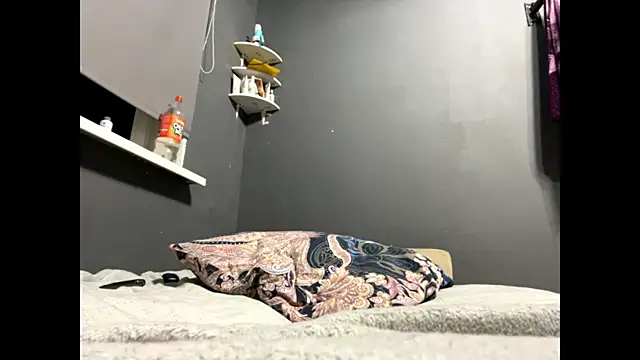 LiyaStile webcam