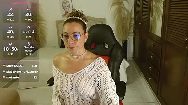 AfroditaSelena_ webcam