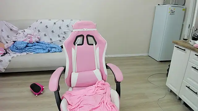 Lika8234 webcam