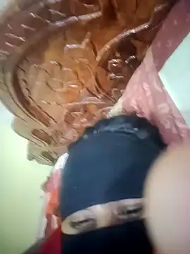 Maaya35f live cam on StripChat