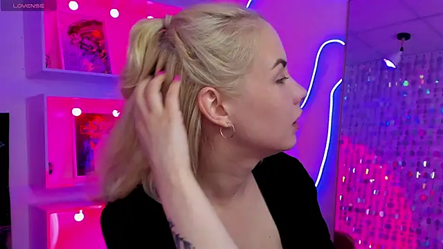 StephanieSweety webcam
