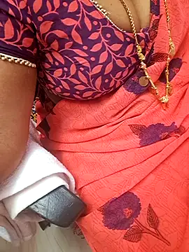 Tamil_Ammani webcam
