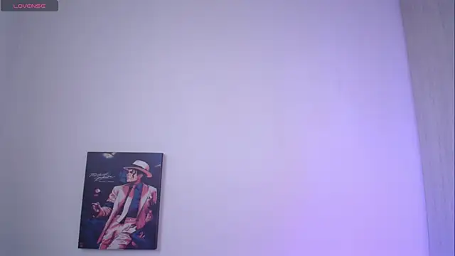 Millie_bobby webcam