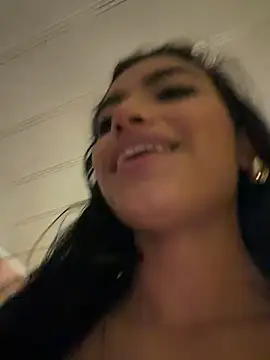 AlinaArgii webcam