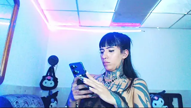 jazmin_wolf webcam