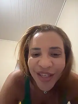 porn web cam Intact W