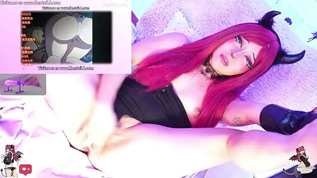 Kira-- webcam