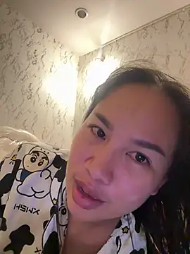 Ponthip webcam