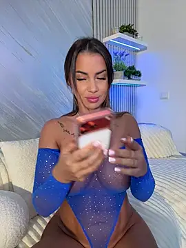 kirstievegas (F young) - Undress me😈🎁LT