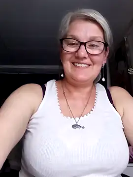 irinamaux webcam