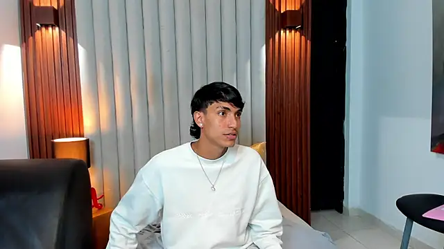 myke_tucker webcam