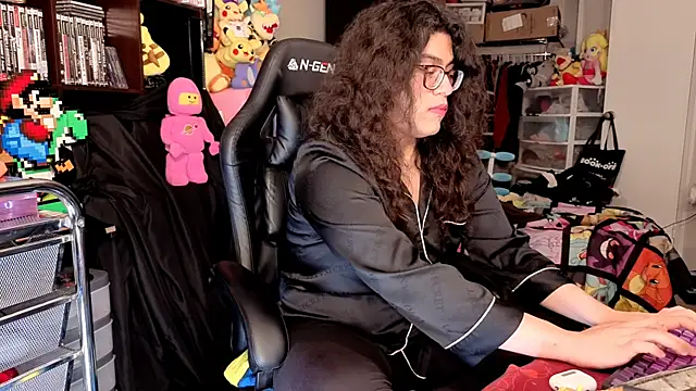 ShinyCherub webcam