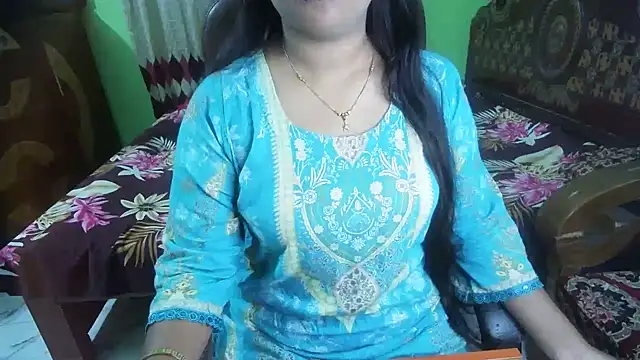 BengaliQueenStar webcam