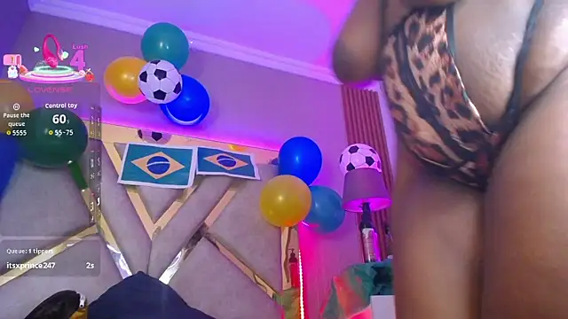 Charlotte_miles webcam