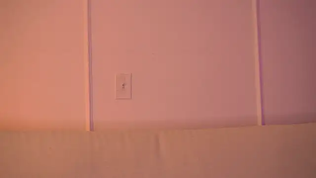 Gloomydoll webcam