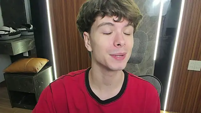 calvin_love_you webcam