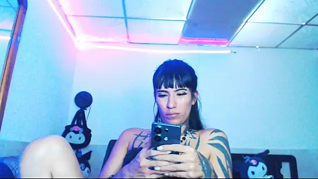jazmin_wolf webcam