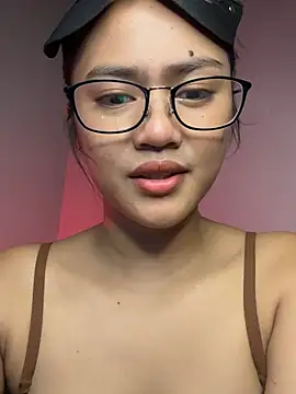 Kiee_19 webcam