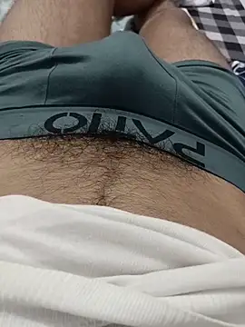 Rocky-badboy_cum4me webcam