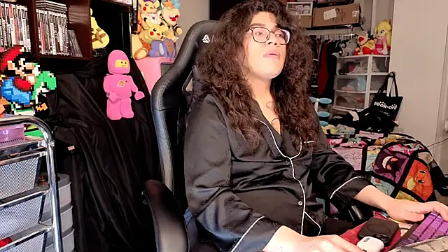 ShinyCherub webcam