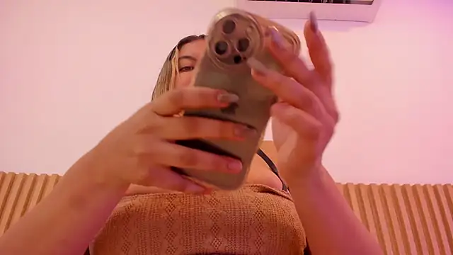 OliviaSweett webcam