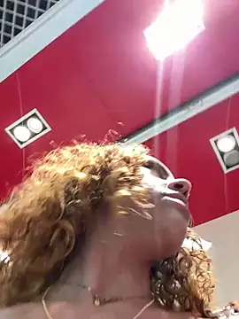 Chloe_Leaozinho webcam