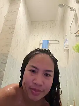 Ponthip live sex cam