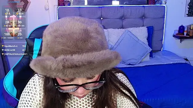 Kata_Bigboobs