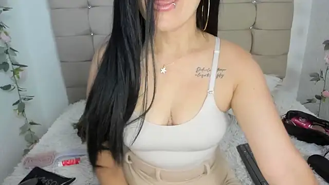 tania_mature - Tania_mature's free webcam - UK Sex Cams