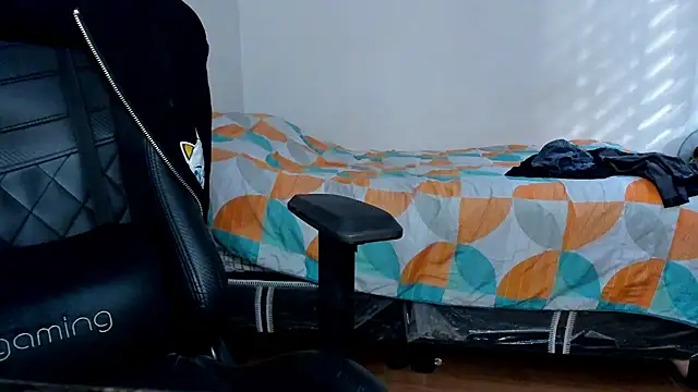 Tommy_Bred webcam