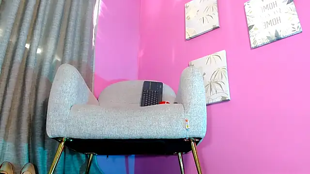 emily_ox0 webcam