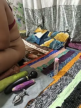 Hotty-Rani-Bhabi webcam