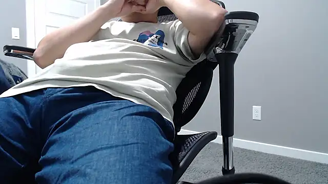 OfficeBoy_M webcam