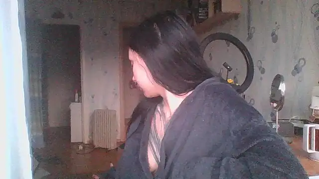 RussNocturnal webcam