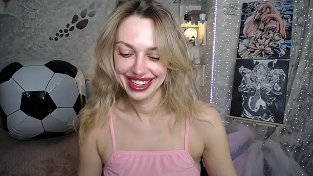 NickyAdamidi webcam