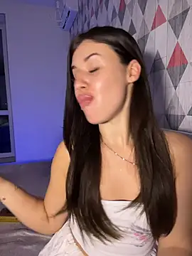 Lira_Fayeee webcam