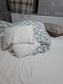Sexycouple3518 webcam